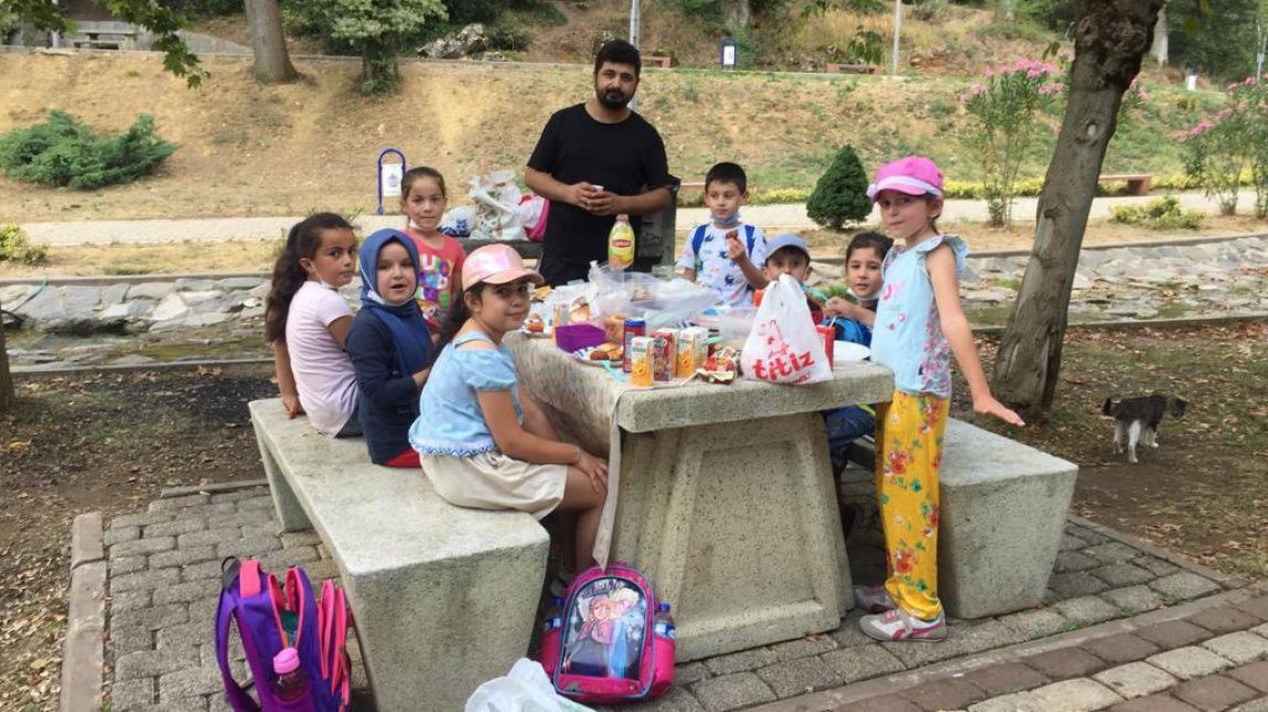 Telafi Eğitimleri Kapsamında Nadır Piknik Alanına Doğa Yürüyüşü Gerçekleştirdik.